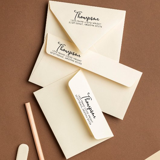 Tampon Auto-encreur Script minimal Typographie moderne Créez votre pro