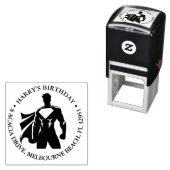 Tampon Auto-encreur Super Héros fête d'anniversaire (En situation)