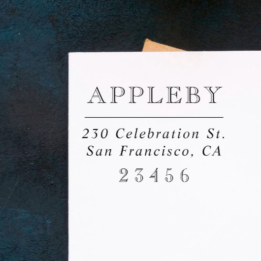 Tampon Auto-encreur Typographie classique | Nom de famille et adresse 