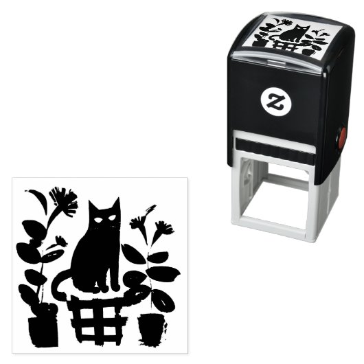 Tampon Auto-encreur Un Chat Noir Avec Des Usines (En situation)