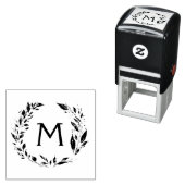Tampon Auto-encreur Vignes de couronne rustique Monogramme Timbre main (En situation)