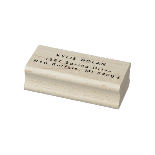 Tampon en bois à adresse de retour avec typographi