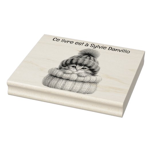 Tampon encreur en bois chat avec chapeau de laine. (Tampon)