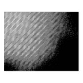 Tampons Encreurs une photo en noir et blanc d'une horloge sur un mu (Impression)