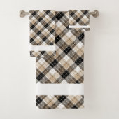 Tan et plaid noir (En situation)