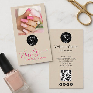 Tan Roze Script Logo QR Code Foto Nagelsalon Visitekaartje
