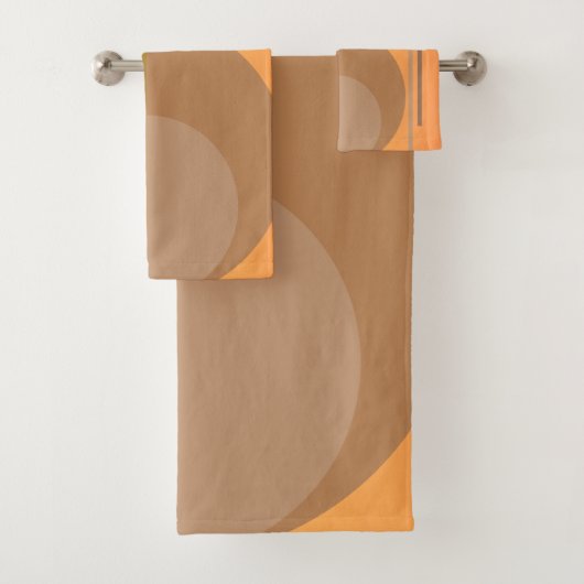 Tan/Taupe/Tangerine Abstract Bad Handdoek (Insitu)