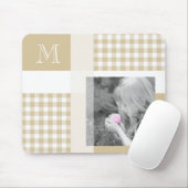 Tan Voeg je foto toe Gingham Modern Brown Monogram Muismat (Met muis)