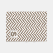Tan White Herringbone Monogram Fleece Deken (Voorkant (Horizontaal))