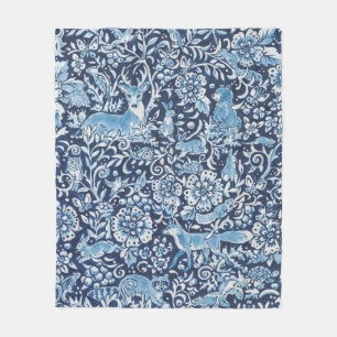 Tapestry Indigo Blue White Woodland Animal Floral Fleece Deken