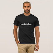 tapijtschelp grijpt dag t-shirt t-shirt top (Voorkant volledig)