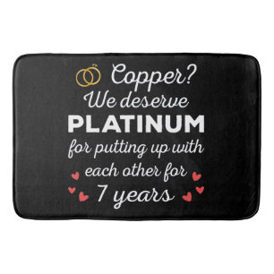 Tapis De Bain 7e anniversaire Mariage I - Couple amusant en cuiv