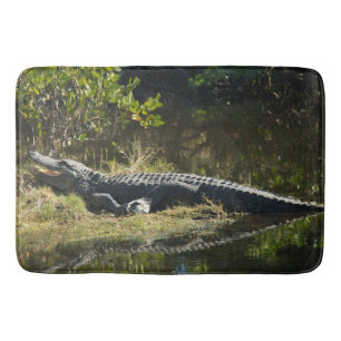 Tapis De Bain Alligator dans le soleil