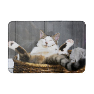 Tapis De Bain Animaux de bébés cutest   Chat dans le lit