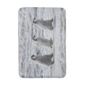 Tapis De Bain Animaux de bébés cutest | Trois Épouses Penguin Em (Devant (Vertical))