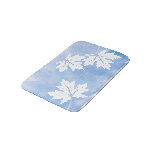 Tapis De Bain Aquarelle bleu ciel moderne et feuilles d'érable b (Angle)