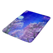 Tapis De Bain Arbre de printemps, lune, ciel bleu. (Angle)
