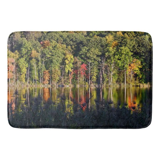 Tapis De Bain Automne Sur Beardsley Pond (Devant)