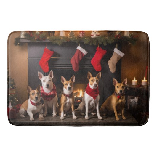 Tapis De Bain Basenji au coin du feu Noël (Devant)