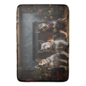 Tapis De Bain Bataille australienne près de la cheminée Noël (devant Vertical)