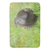 Tapis De Bain Beau Tétras de Sooty dans l'herbe (devant Vertical)
