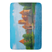 Tapis De Bain Beautiful Medieval Castle on Blue Lake          (devant Vertical)