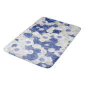 Tapis De Bain Blue White Fowers Élégante fille (Angle)