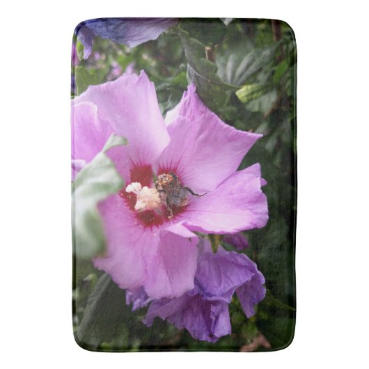 Tapis De Bain Bumblebebe sur la fleur d'Hibiscus (devant Vertical)