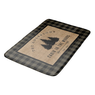 Tapis De Bain Cabane de famille rustique au nom champêtre dans l