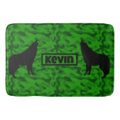 Tapis De Bain Camo vert moderne noir Wolf Silhouette Monogramme  (Devant)