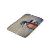Tapis De Bain Canard à bois dans un étang (Angle)