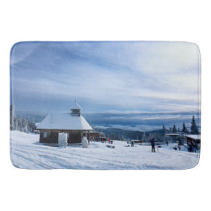 Tapis De Bain Chapel dans les montagnes des Alps
