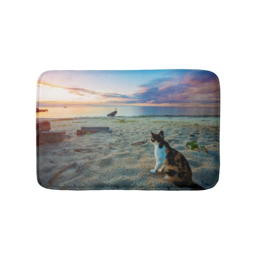 Tapis De Bain Chat se reposant sur une plage (Devant)