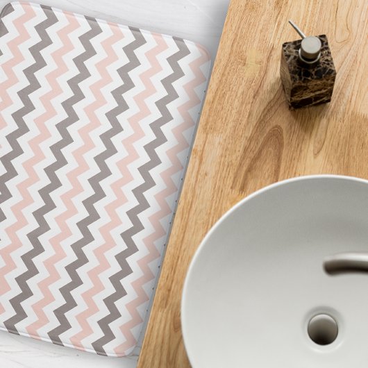 Tapis De Bain Chevron moderne rose et gris