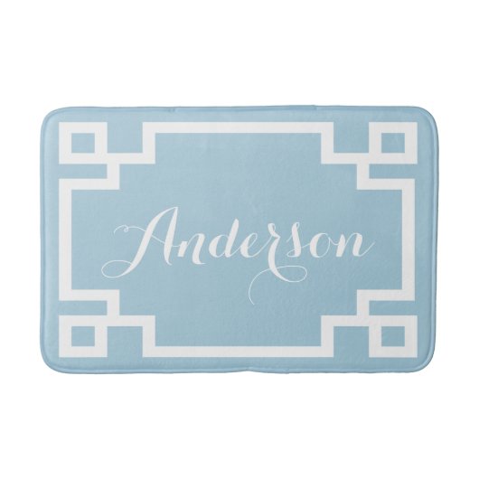 Tapis De Bain Chic Sky Blue et blanc clé grecque Monogramme pers (Devant)