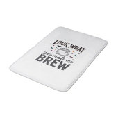 Tapis De Bain Citation drôle de sorcière d'Halloween Regarde ce (Angle)