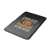 Tapis De Bain Citrouille la plus cool sur le patch Design Hallow (Angle)