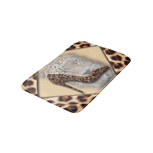 Tapis De Bain conception léopard à talon et visage (Angle)