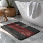Tapis De Bain Cuir Vintage noir et rouge pointu<br><div class="desc">Une élégante image noire et rouge de cuir est cousue avec un monogramme personnalisable.</div>