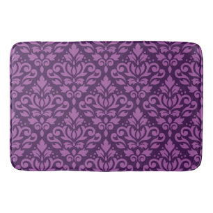 Tapis De Bain Défiler Damask Grand Motif Lumière sur Plum foncé