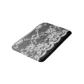 Tapis De Bain Dentelle florale blanche : arrière - plan noire. (Angle)