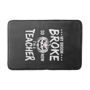 Tapis De Bain Dessin de professeur de Halloween drôle balai cass