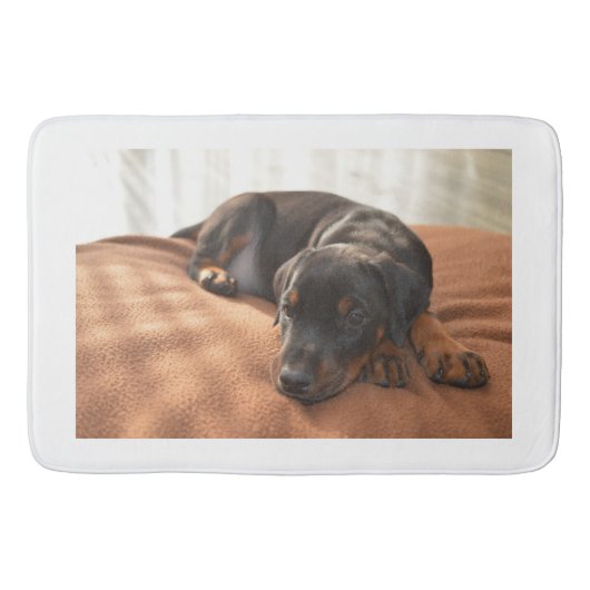 Tapis De Bain doberman-pinscher-chiot (Devant)