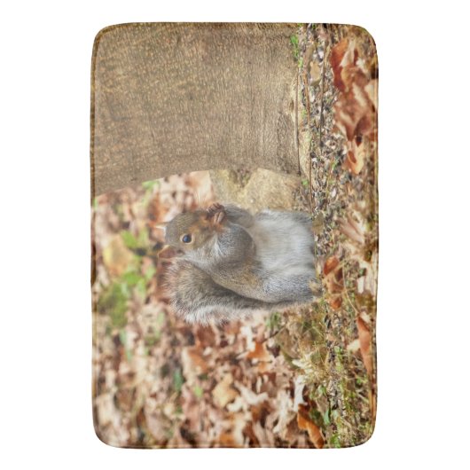 Tapis De Bain Écureuil affamé (devant Vertical)