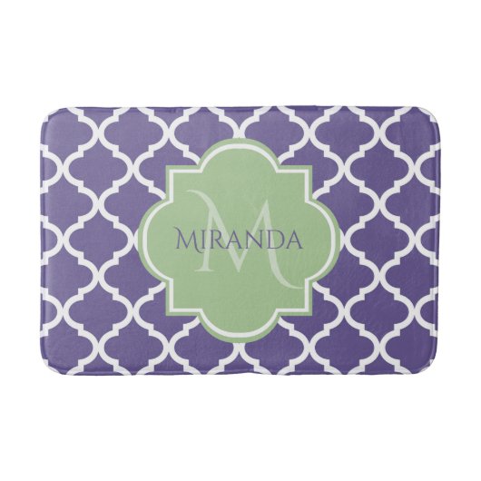 Tapis De Bain Élégant violet Quatrefoil et nom vert Monogramme (Devant)