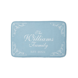 Tapis De Bain Est personnalisé de nom de famille de famille.