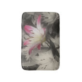 Tapis De Bain Fleurs Lys En Noir Et Blanc (Devant (Vertical))