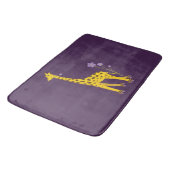 Tapis De Bain Girafe drôle pourpre de patinage de rouleau (Angle)