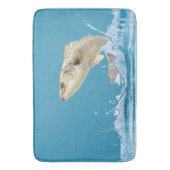 Tapis De Bain gros poisson sautant hors de l'eau (devant Vertical)