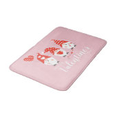 Tapis De Bain Joyeux Valentin Gnomes Rouge Rose (Angle)